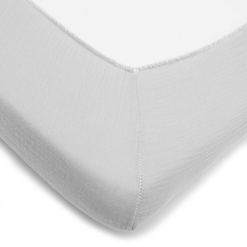Cearceaf cu elastic, New Baby, Din muselina, Pentru patut 120x60 cm, Din bumbac, 90x150 cm, Certificat Oeko Tex Standard 100, Grey Cearceaf cu elastic, New Baby, Din muselina, Pentru patut 120x60 cm, Din bumbac, 90x150 cm, Certificat Oeko Tex Standard 100, Grey