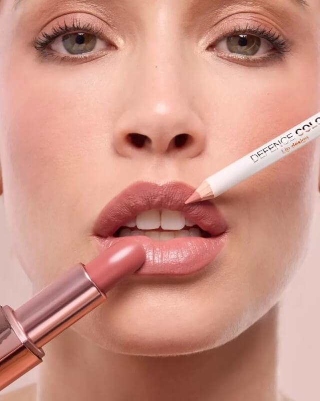 Creion pentru conturul buzelor Defence Color Lip Design 21 Myrtille, BioNike Creion pentru conturul buzelor Defence Color Lip Design 21 Myrtille, BioNike