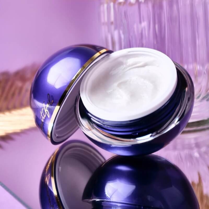 Crema regeneranta de noapte Go Beautiful, 50 ml, Girl Own Cosmetics Crema regeneranta de noapte Go Beautiful, 50 ml, Girl Own Cosmetics