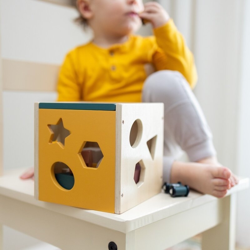 Cub de activitati, Petite&Mars, Gravity Wood of Mars, Cu 12 piese, 12 luni+, Multicolor Cub de activitati, Petite&Mars, Gravity Wood of Mars, Cu 12 piese, 12 luni+, Multicolor