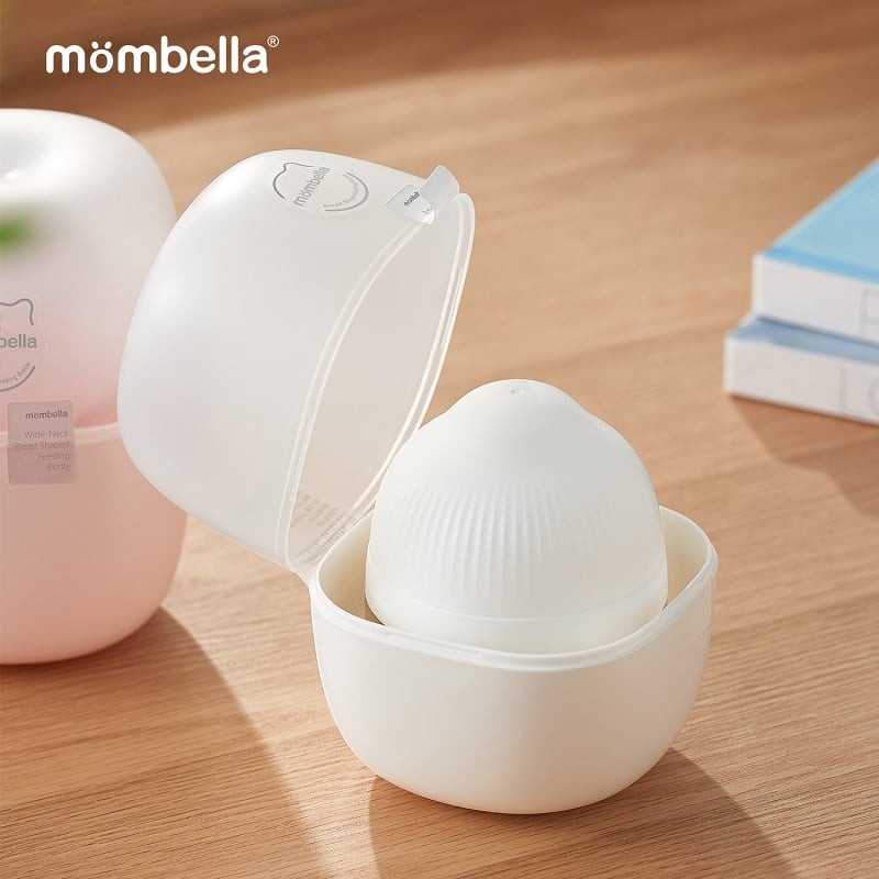 Biberon Anticolici Mombella Breast-Like, 210ml, Tetina M flux mediu, 100% Silicon, Ivory Biberon Anticolici Mombella Breast-Like, 210ml, Tetina M flux mediu, 100% Silicon, Ivory