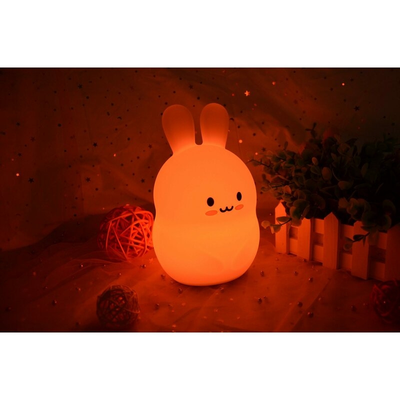 Lampa de veghe, FreeON, Silicon moale, Cu telecomanda si cablu USB, Cu 9 culori diferite si cronometru, Rabbit