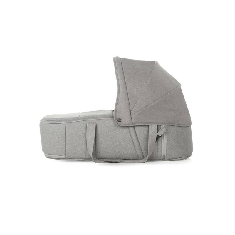 Landou portabil, Jane, Montare in carucior, Cu manere, Cu salteluta, 95% materiale reciclate cu protectie UPF50, 67x29.5x43 cm, 0-9 Kg, Dim Grey Landou portabil, Jane, Montare in carucior, Cu manere, Cu salteluta, 95% materiale reciclate cu protectie UPF50, 67x29.5x43 cm, 0-9 Kg, Dim Grey