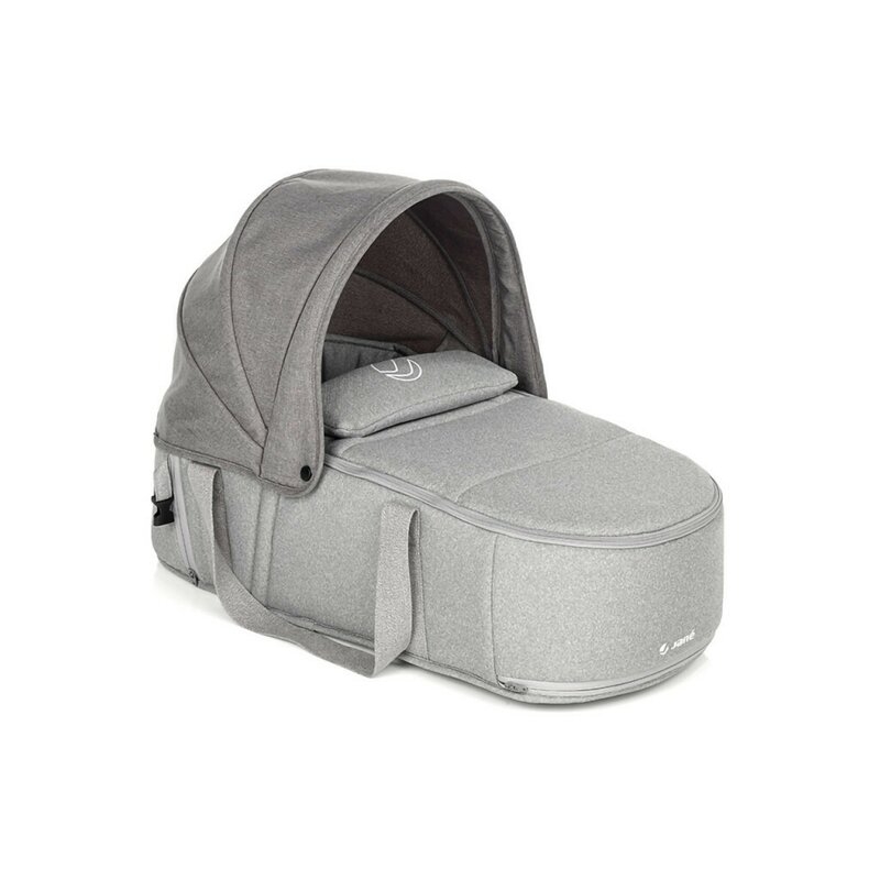 Landou portabil, Jane, Montare in carucior, Cu manere, Cu salteluta, 95% materiale reciclate cu protectie UPF50, 67x29.5x43 cm, 0-9 Kg, Dim Grey Landou portabil, Jane, Montare in carucior, Cu manere, Cu salteluta, 95% materiale reciclate cu protectie UPF50, 67x29.5x43 cm, 0-9 Kg, Dim Grey
