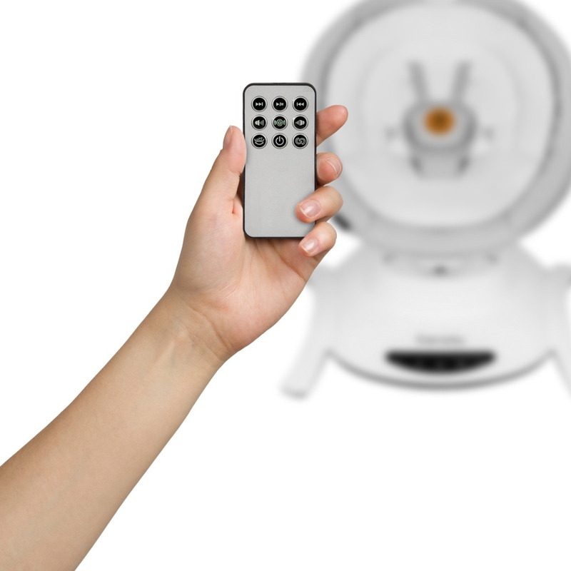 Lionelo - Balansoar multifunctional Bella, Electric, Scaun reglabil, Ecran tactil si telecomanda, 6 miscari unice, 5 viteze, Cu melodii, Gri
