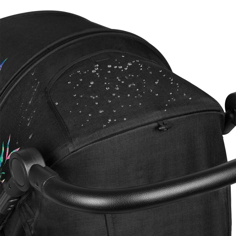 Lionelo - Carucior sport Annet Tour Dreamin, Editie Limitata, De la nastere, UPF 50+, Cu maner reglabil, Plasa de tantari, Suport biberon, Saculet pentru picioare, Pana la 22 kg, Negru Lionelo - Carucior sport Annet Tour Dreamin, Editie Limitata, De la nastere, UPF 50+, Cu maner reglabil, Plasa de tantari, Suport biberon, Saculet pentru picioare, Pana la 22 kg, Negru