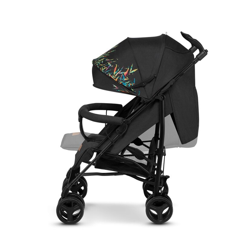 Lionelo - Carucior sport Irma Dreamin\', Editie limitata, Cu husa de picioare, Cu plasa de tantari, Negru Lionelo - Carucior sport Irma Dreamin\', Editie limitata, Cu husa de picioare, Cu plasa de tantari, Negru