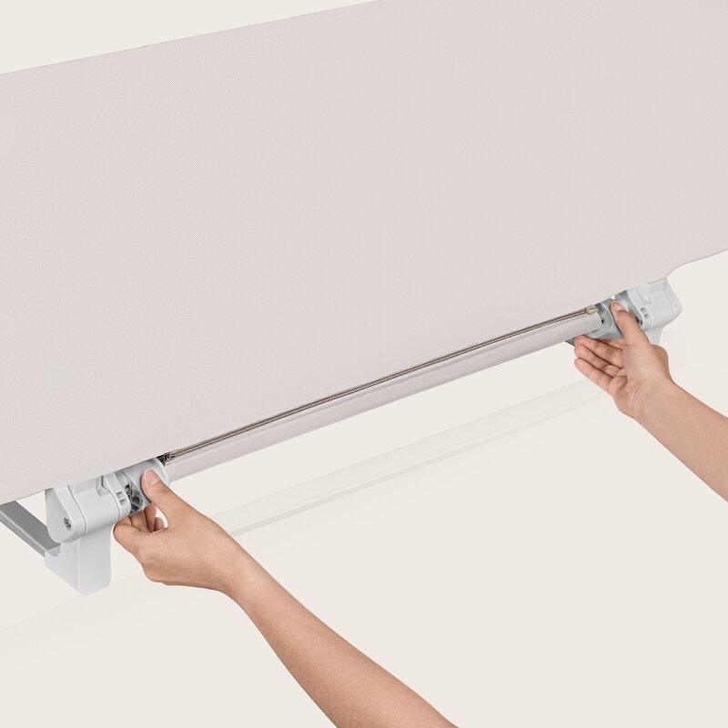Bariera de protectie pentru pat, Lionelo, Lora XL, Pliabila, Sistem de blocare StandSafe, Geanta de transport inclusa, 150x46 cm, Conform cu BS 7972:2001+A1:2009, Bej Bariera de protectie pentru pat, Lionelo, Lora XL, Pliabila, Sistem de blocare StandSafe, Geanta de transport inclusa, 150x46 cm, Conform cu BS 7972:2001+A1:2009, Bej