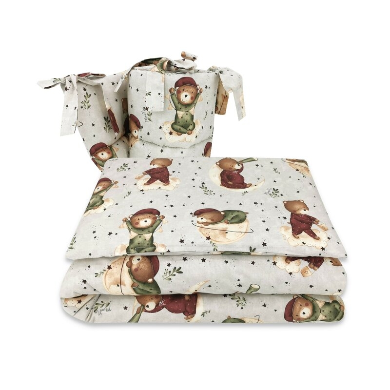 MimiNu - Lenjerie patut 3 piese, Cu protectie laterala, Din bumbac certificat Oeko Tex Standard 100, Pentru patut 120x60 cm, Teddy Bear On Moon MimiNu - Lenjerie patut 3 piese, Cu protectie laterala, Din bumbac certificat Oeko Tex Standard 100, Pentru patut 120x60 cm, Teddy Bear On Moon