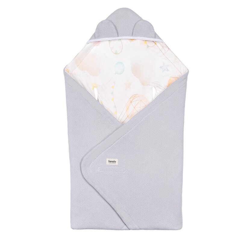 Paturica de infasat, Lionelo, Pentru scoica auto, carucior si landou, Cu multiple utilizari, Cu inchidere arici velcro, Dimensiune 90x90 cm, Din bumbac, TOG 2.5, 12-18 luni, Albastru Paturica de infasat, Lionelo, Pentru scoica auto, carucior si landou, Cu multiple utilizari, Cu inchidere arici velcro, Dimensiune 90x90 cm, Din bumbac, TOG 2.5, 12-18 luni, Albastru