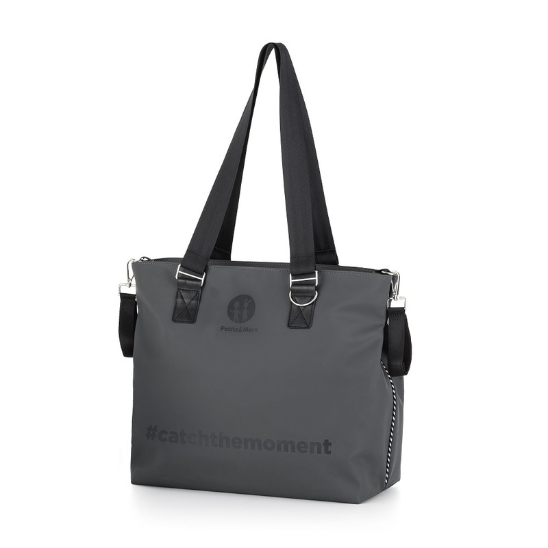 Petite&Mars - Geanta pentru mamici, Cu 6 buzunare, inclusiv termo si impermeabil, Cu saltea de infasat inclusa, 53 x 36 x 19 cm, Zoe, Gri Petite&Mars - Geanta pentru mamici, Cu 6 buzunare, inclusiv termo si impermeabil, Cu saltea de infasat inclusa, 53 x 36 x 19 cm, Zoe, Gri