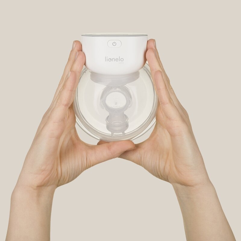 Pompa de san, Lionelo, Fidi Free Simple, Portabila, Cu accesorii, Hands-free, 9 functii de masaj, Functie de pauza, Capacitate 180 ml, Alb Pompa de san, Lionelo, Fidi Free Simple, Portabila, Cu accesorii, Hands-free, 9 functii de masaj, Functie de pauza, Capacitate 180 ml, Alb