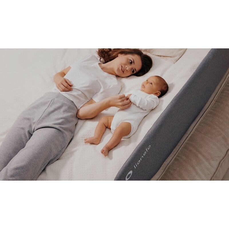 Protectie laterala pat, Lionelo, Lora, Pliabila, Sistem de blocare StandSafe, Geanta de transport inclusa, 105 x 45 cm, Bej Protectie laterala pat, Lionelo, Lora, Pliabila, Sistem de blocare StandSafe, Geanta de transport inclusa, 105 x 45 cm, Bej