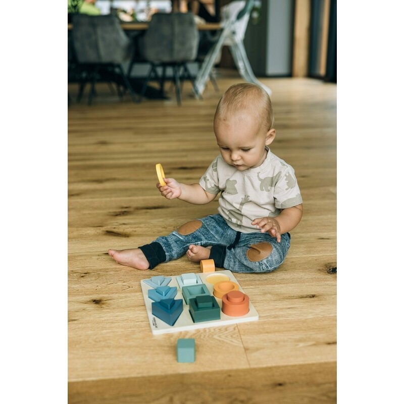 Puzzle copii, Free2Play, Din lemn, Cu sortare forme, Incurajeaza imaginatia, Dezvolta abilitatile motorii fine si coordonarea ochi-mana, 22,2x22,2x4,2 cm, 12 luni+, Multcolor Puzzle copii, Free2Play, Din lemn, Cu sortare forme, Incurajeaza imaginatia, Dezvolta abilitatile motorii fine si coordonarea ochi-mana, 22,2x22,2x4,2 cm, 12 luni+, Multcolor