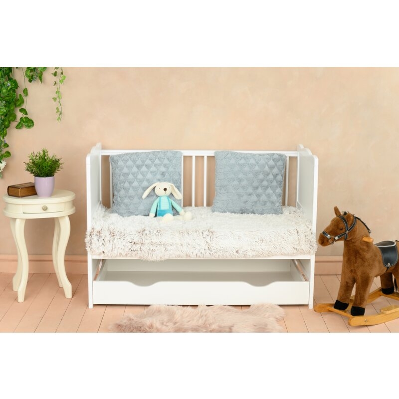 Qmini - Patut din lemn Julia 120x60 cm, multifunctional, cu sertar, Alb + Saltea 8 cm