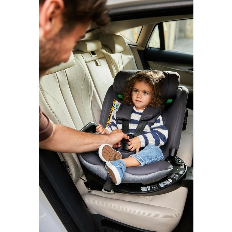 Scaun auto, Be Cool, Wagon I-Size, Rotire 360 grade, 40 - 150 cm, 0 - 36 kg, Cu Isofix si picior stabilizator, Cu protectie laterala de siguranta, Conform cu standardul european de securitate ECE R129, Carbon Scaun auto, Be Cool, Wagon I-Size, Rotire 360 grade, 40 - 150 cm, 0 - 36 kg, Cu Isofix si picior stabilizator, Cu protectie laterala de siguranta, Conform cu standardul european de securitate ECE R129, Carbon