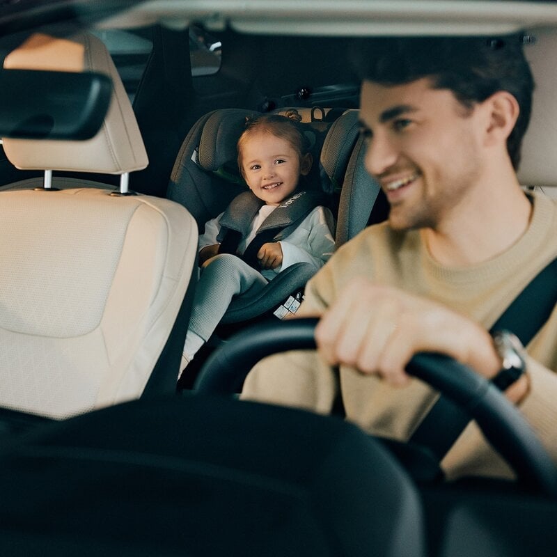 Scaun auto, Lionelo, Lavender I-size, Isofix, Cu centura TopTether, Cu spatar inclinabil in 5 pozitii, Cu tetiera reglabila in 13 pozitii, Instalare cu fata inainte, 9-36 Kg, 76-150 cm, Conform cu ECE R129, Gri Scaun auto, Lionelo, Lavender I-size, Isofix, Cu centura TopTether, Cu spatar inclinabil in 5 pozitii, Cu tetiera reglabila in 13 pozitii, Instalare cu fata inainte, 9-36 Kg, 76-150 cm, Conform cu ECE R129, Gri