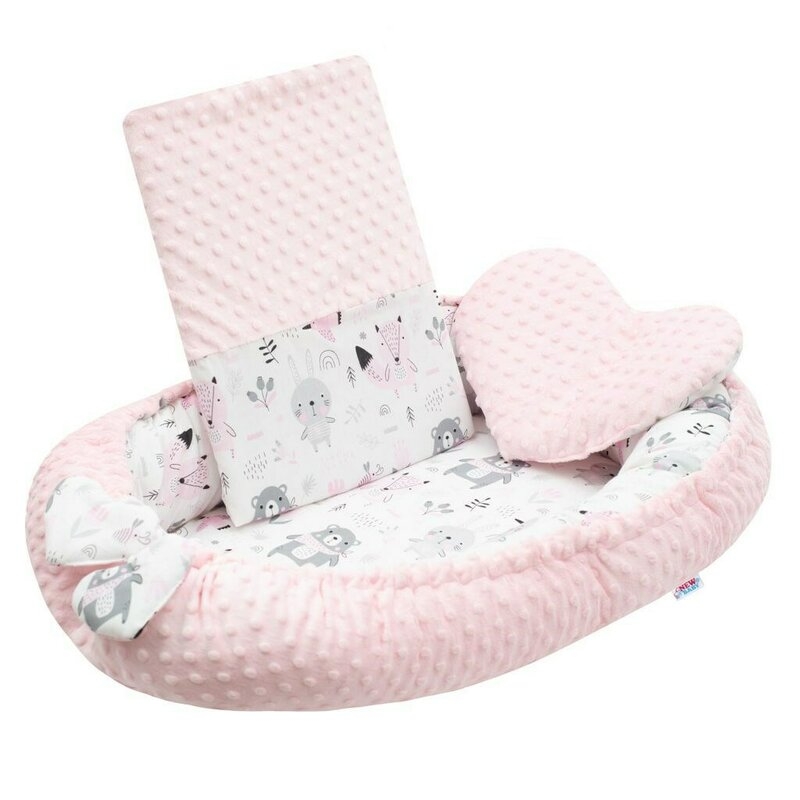 Set 3 piese Luxury, Baby Nest cu doua fete, Cu paturica si pernuta in forma de inima, New Baby, Minky Bears Pink Set 3 piese Luxury, Baby Nest cu doua fete, Cu paturica si pernuta in forma de inima, New Baby, Minky Bears Pink