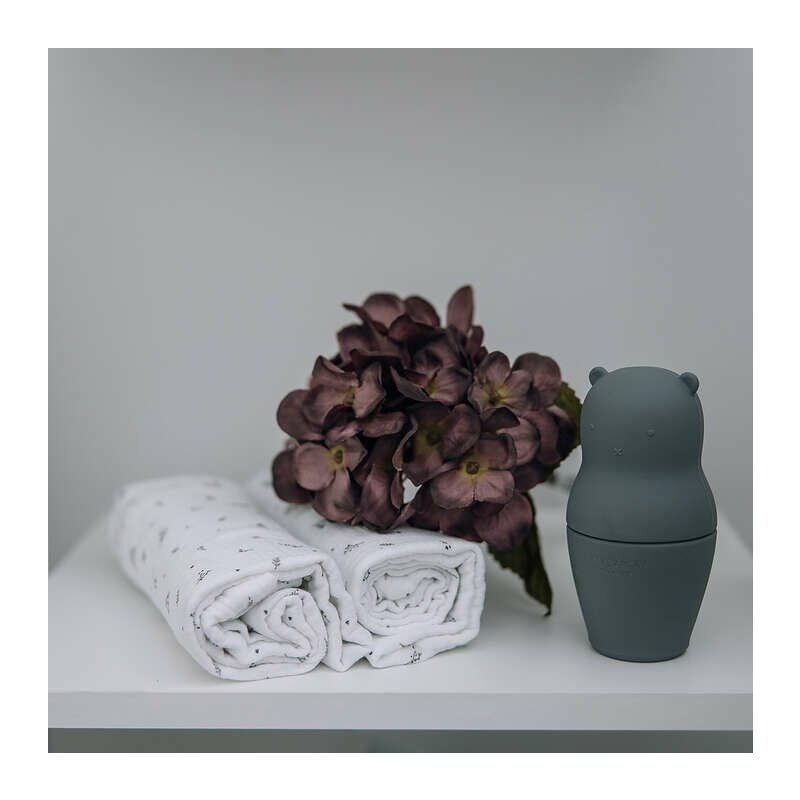 Set 4 lavete, Bubaba, Din muselina, Dimensiune 40x40 cm, Pentru spalarea si ingrijirea fetei si a corpului bebelusului dupa masa sau baita, White Set 4 lavete, Bubaba, Din muselina, Dimensiune 40x40 cm, Pentru spalarea si ingrijirea fetei si a corpului bebelusului dupa masa sau baita, White