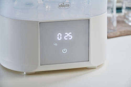 Sterilizator electric digital cu uscator pentru biberoane si accesorii mici +0 luni, Chicco Sterilizator electric digital cu uscator pentru biberoane si accesorii mici +0 luni, Chicco