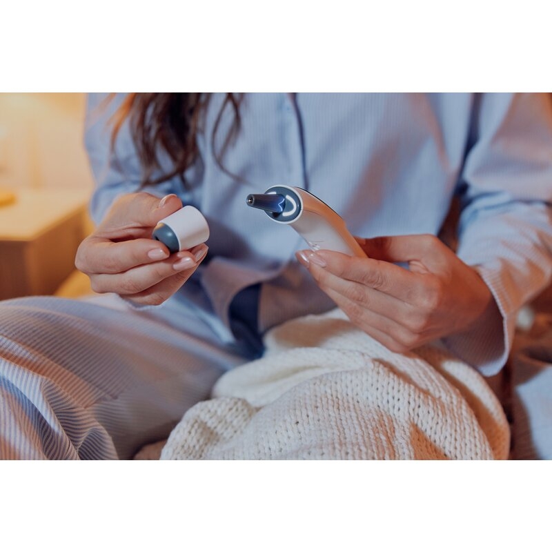 Termometru, Lionelo, FeverScan, Cu infrarosu, Fara contact, Rezultat ultrarapid, Potrivit si pentru alimente, Cu 4 moduri de functionare, Cu indicator LED si alarma sonora, Cu husa de depozitare Termometru, Lionelo, FeverScan, Cu infrarosu, Fara contact, Rezultat ultrarapid, Potrivit si pentru alimente, Cu 4 moduri de functionare, Cu indicator LED si alarma sonora, Cu husa de depozitare