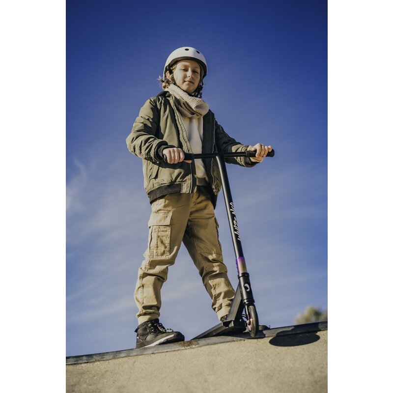 Trotineta, Lionelo, Whizz, Pentru Acrobatii, Rulmenti ABEC-9, Sistemul de compresie IHC 9, 20 - 100 kg, Conform cu standardul european de securitate EN14619, Multicolor Trotineta, Lionelo, Whizz, Pentru Acrobatii, Rulmenti ABEC-9, Sistemul de compresie IHC 9, 20 - 100 kg, Conform cu standardul european de securitate EN14619, Multicolor
